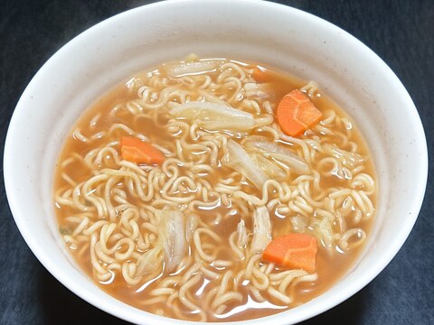 伝統的なサッポロ一番みそラーメン